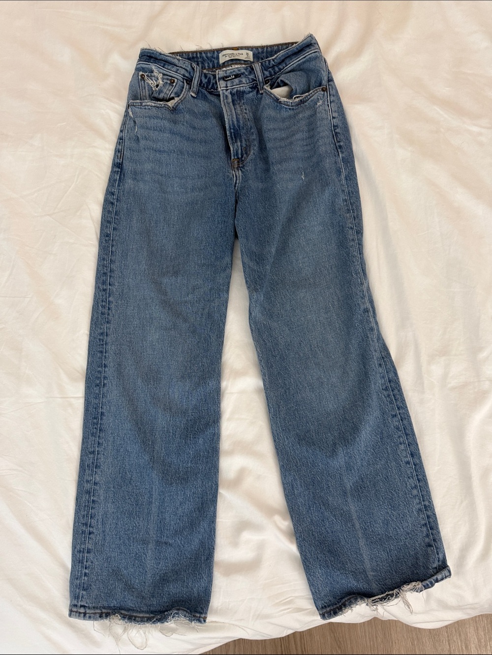 Abercrombie & Fitch High-Rise Wide-Leg Blue Jeans